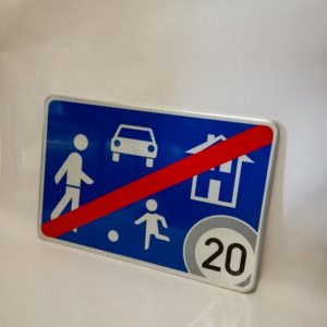 E25b    RECTA. 750x500mm REFL. RANDFORM
(zone résidentielle)