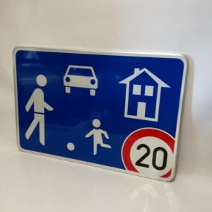 E25a    RECTA. 750x500mm REFL. RANDFORM
(zone résidentielle)