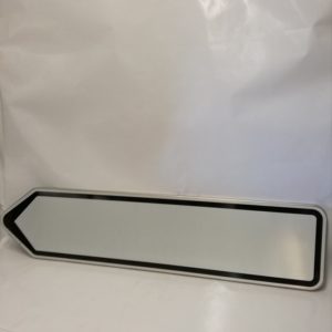 FLECHE "GIR" ALU  REPLIE  BLANC RF, 1300x300mm
AVEC FILET NOIR