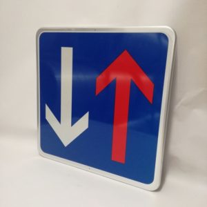 B6                CARRE 500mm REFL.RANDFORM