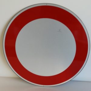 ROND EN ALUMINIUM PLAT : 2 MM,DIAMETRE : 500 mm,"ACCES INTERDIT A TOUS VEHICULES MOTOR. - C,2"