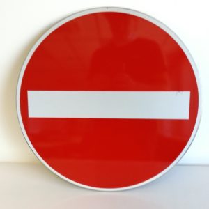 ROND EN ALUMINIUM PLAT : 2 MM,DIAMETRE : 500 mm,"SENS INTERDIT - C,1A"